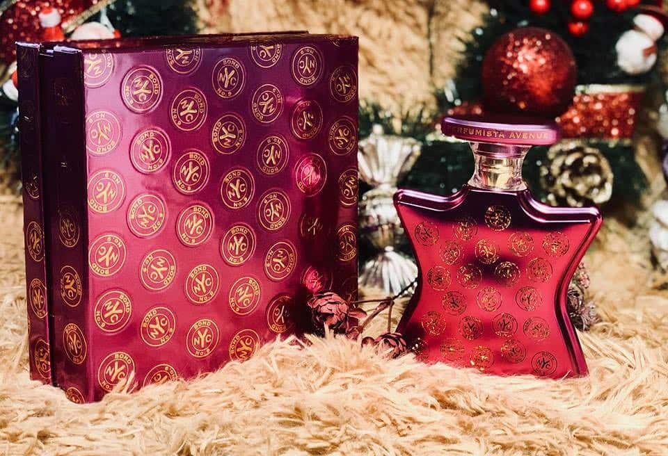 Bật Mí Top 5 Chai Nước Hoa Nữ Giúp Thơm Lâu Trên 12 Giờ