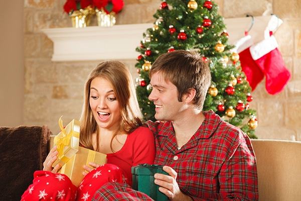 Top 10+ món quà Noel ý nghĩa, ấm áp dành tặng người thân và bạn bè